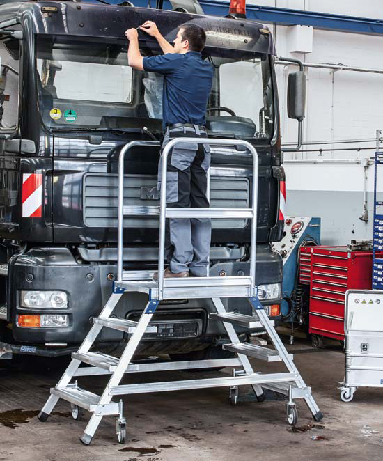 ZARGES Podesttreppe beids. begehbar, SG-Stufen Z600