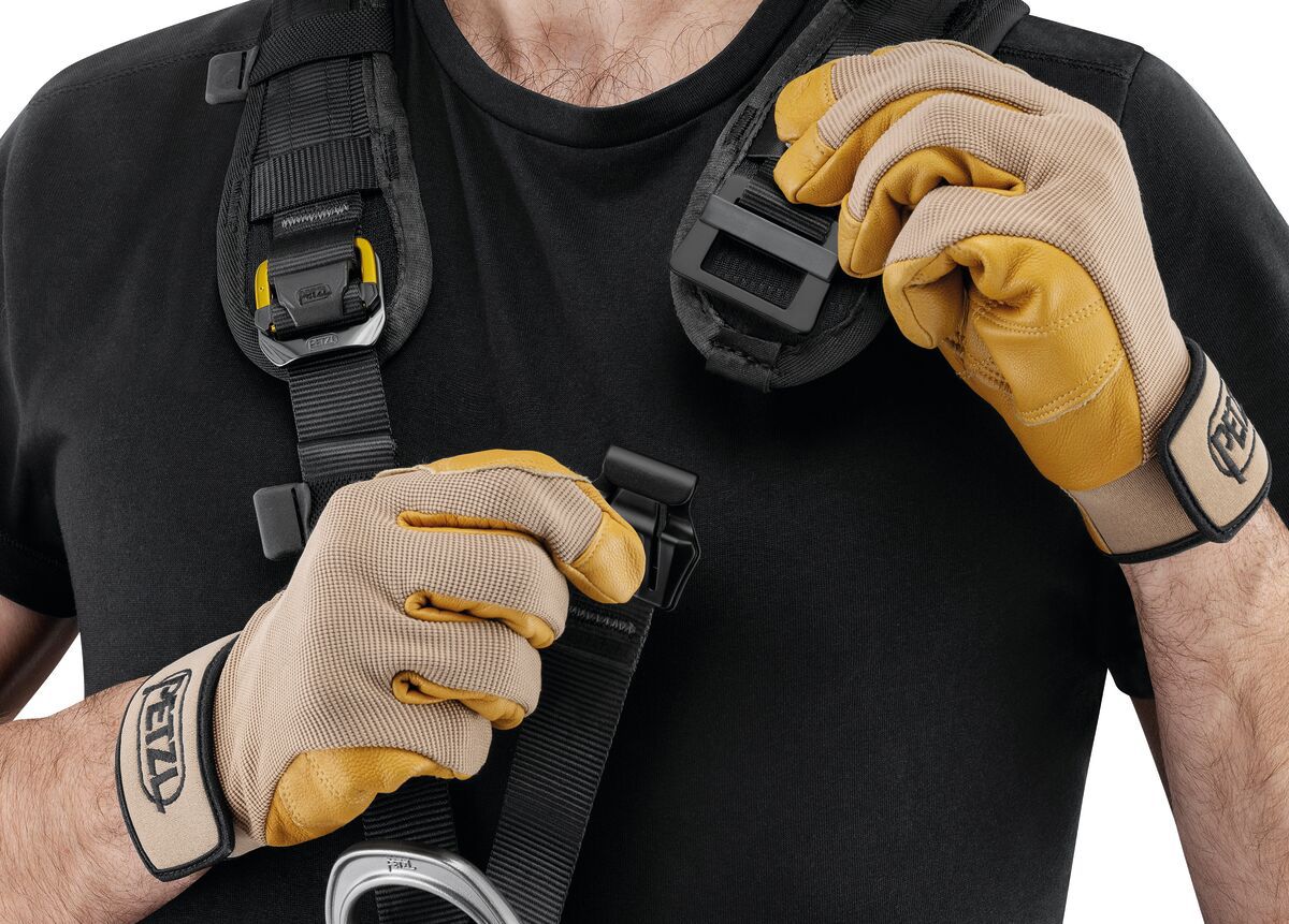 PETZL Auffang- und Haltegurt ASTRO® BOD FAST, EU/INT