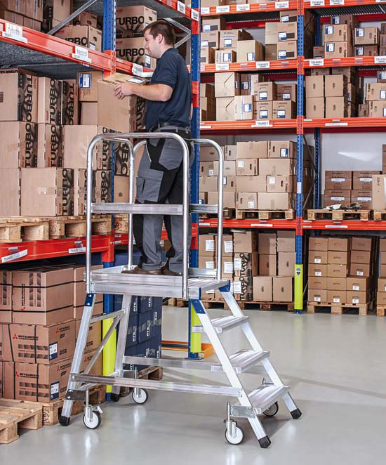 ZARGES Podesttreppe einseitig begehbar, SG-Stufen, Z600